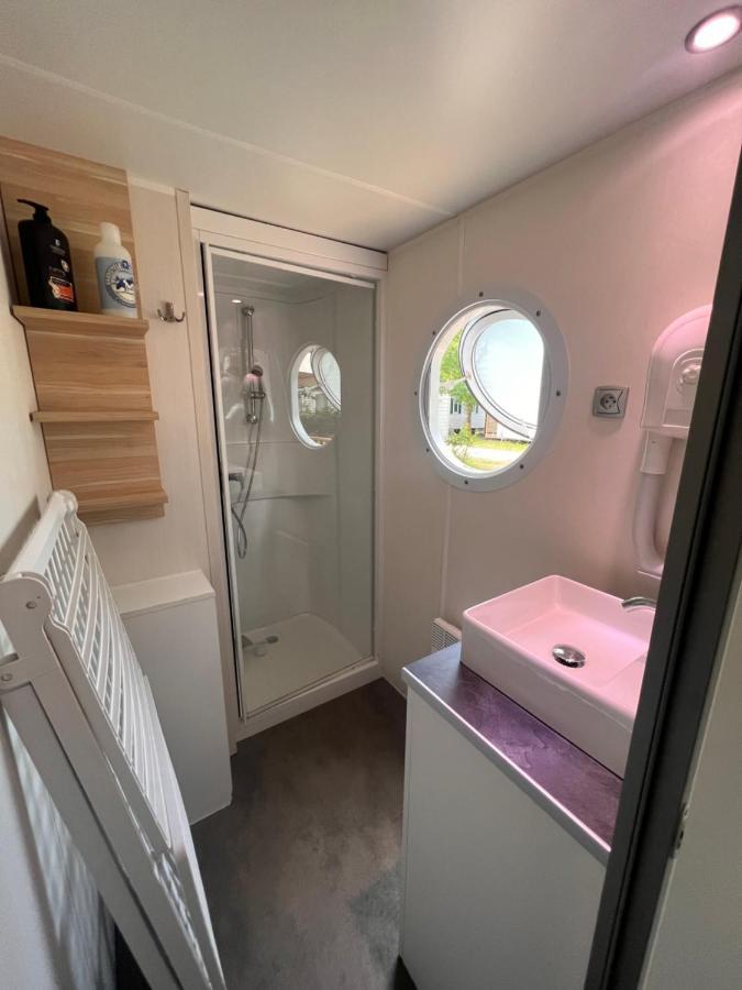 Mobil Home Du Lac - Camping 4 Etoiles Aureilhan  Exterior foto